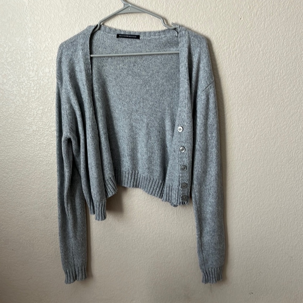 Brandy Melville grey button up